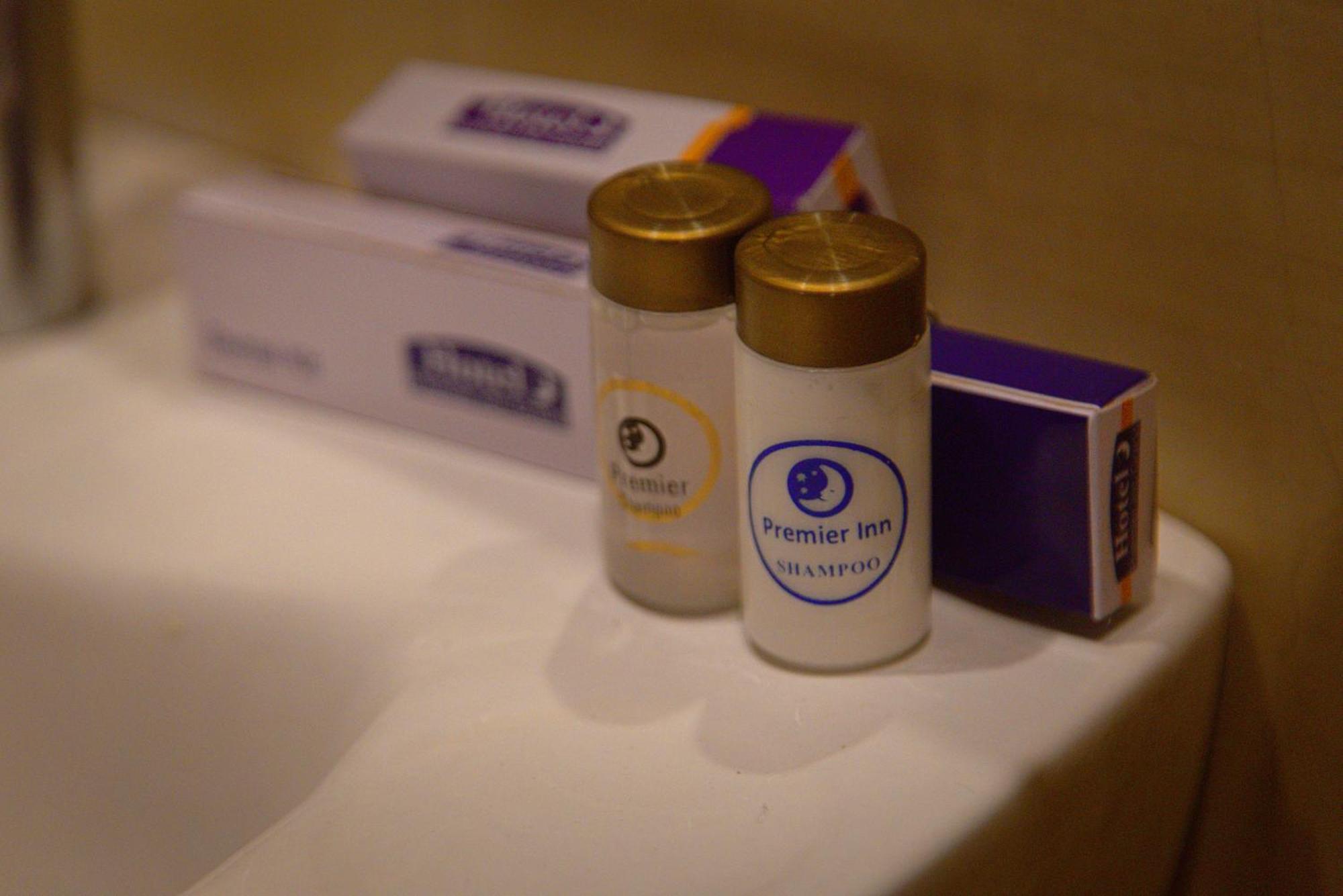 Premier Inn Johar Town Lahor Kültér fotó